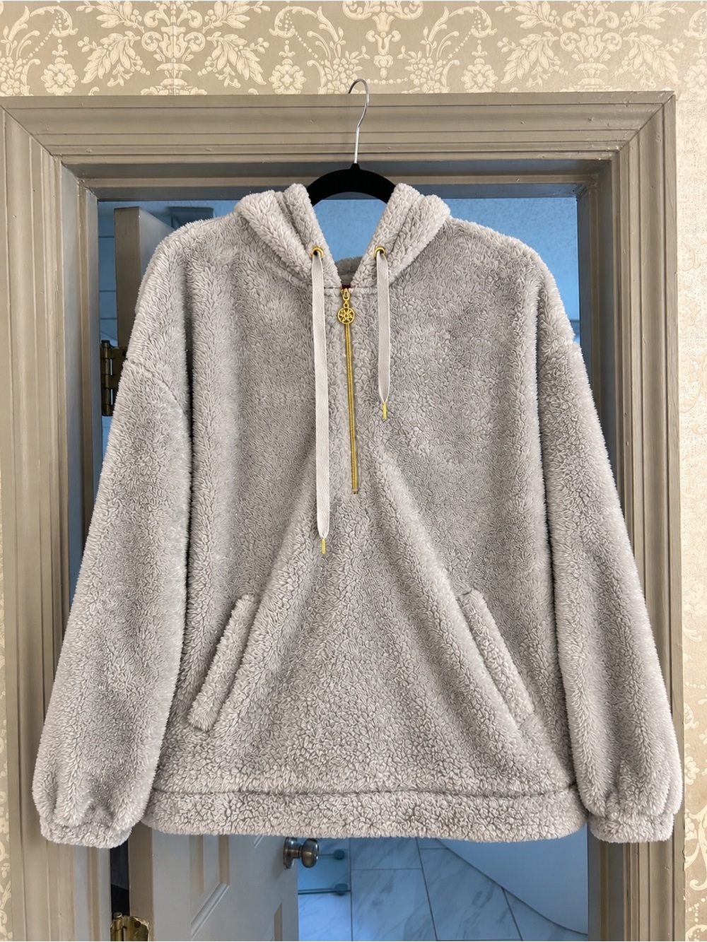 Lilly Pulitzer Suri Sherpa Half Zip Hoodie Lunar Grey Sparkle M